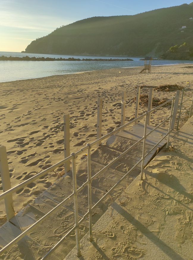 Rampa per accedere alla spiaggia - Moneglia