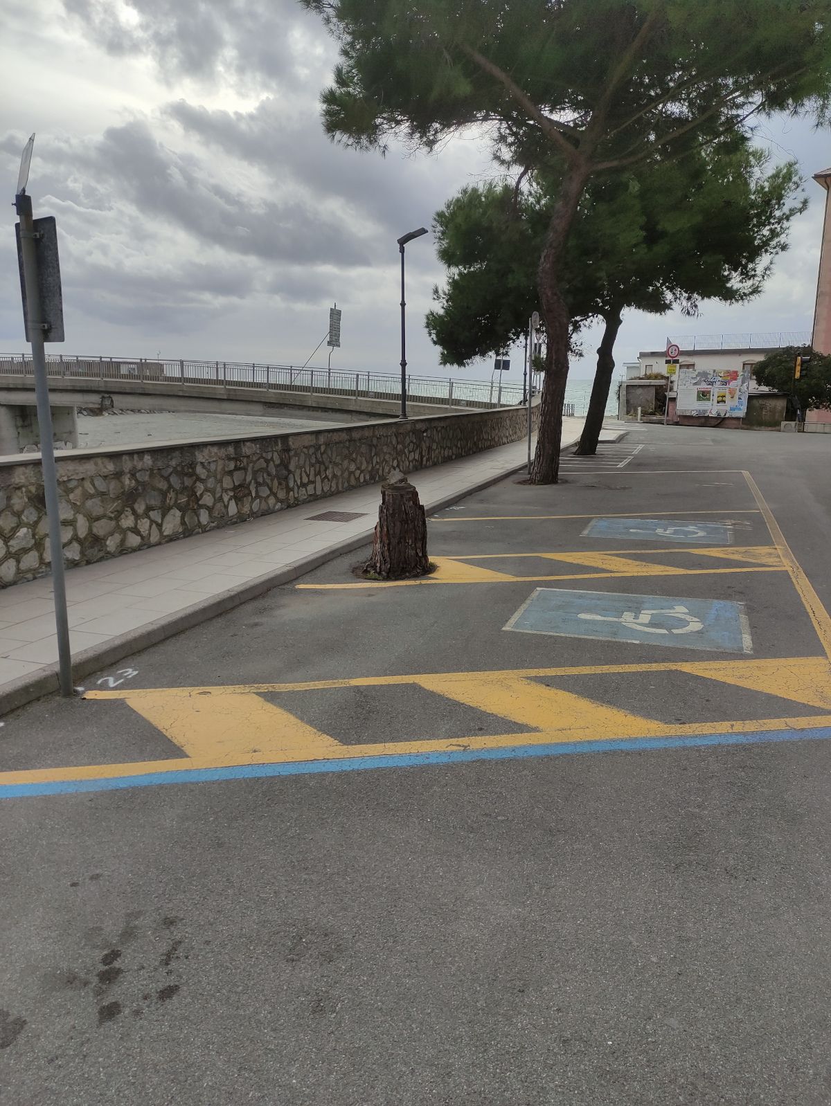 Parcheggi accessibili via XX Settembre (zona camping) - Deiva Marina